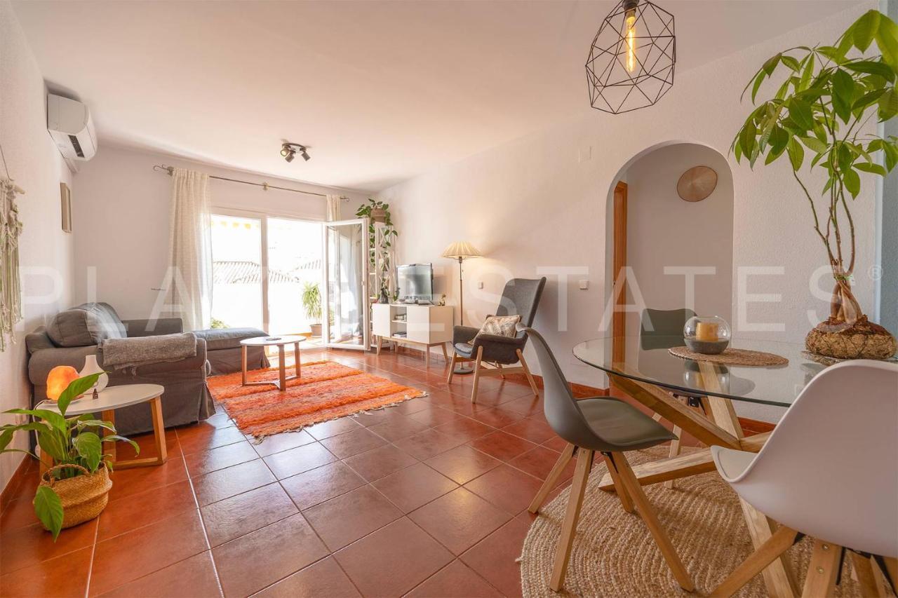 Bonito Piso A 300M De La Playa Nerjaアパートメント エクステリア 写真